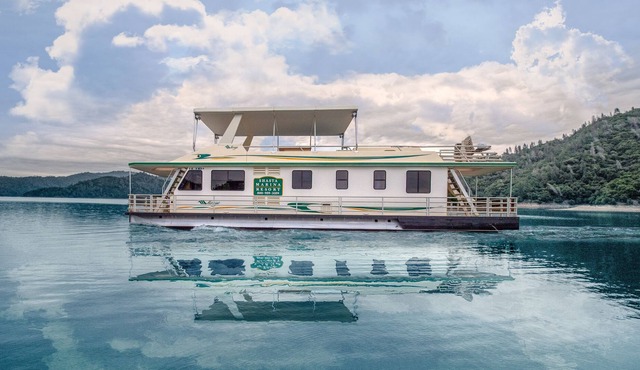 Shasta Marina at Packers Bay Mirage I Houseboat,