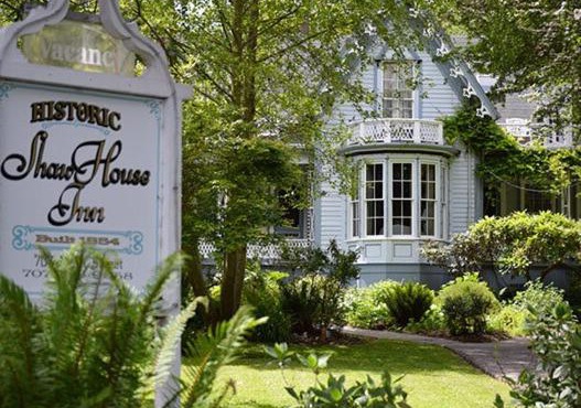 Shaw House Inn