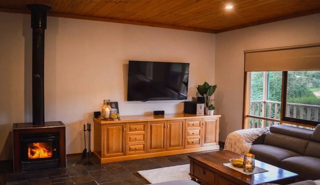 Shaw Thing Lodge: Wifi, Foxtel, Pet Friendly