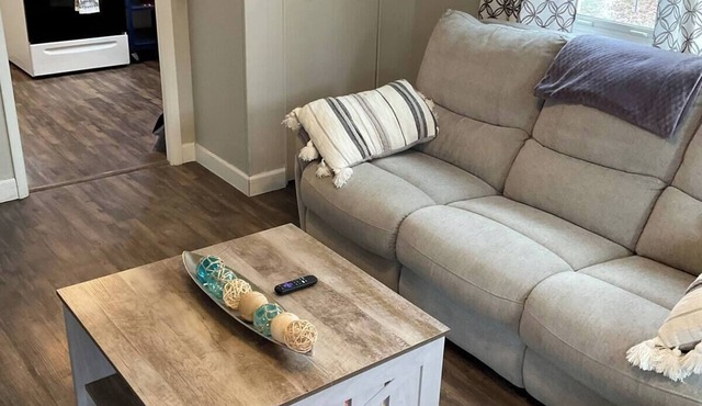 Shawnee Island Vacation Cottage. Walking distance to Cranberry Resort