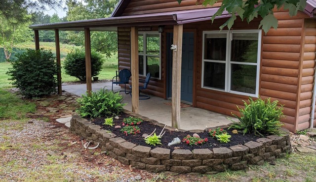 Shawnee Pines Lodging - #1 Loft Cabin