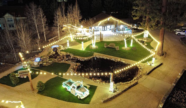 Shay Meadows Ranch & Resort: 13BR, 12BA Luxury Retreat on 5 Acres, Sleeps 56 with Pond & Gazebobo