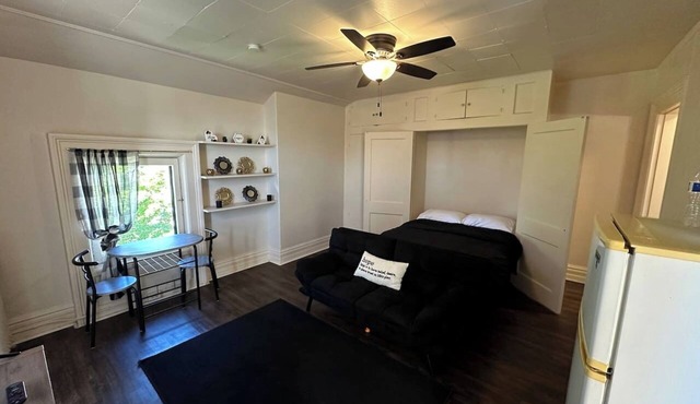 Shearer Historical House Studio Apt