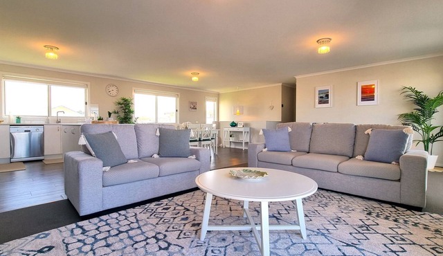 Shearwater in Sunderland Bay