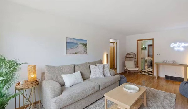 Sheboygan Sunrise Beach Stay