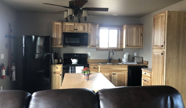 Shedhorn Cabin #2 of 3 - 1 BEDR & Full RV Hookups