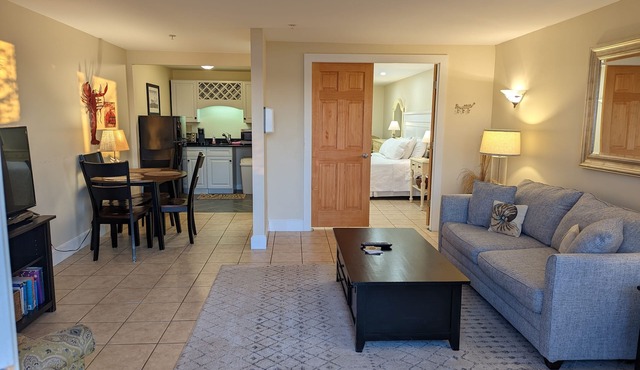 Sheepscot Harbour Studio #205