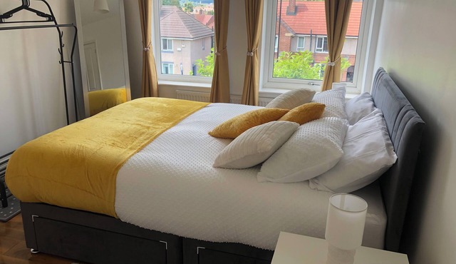 Sheffield Retreat - Cozy 3 Bedroom House