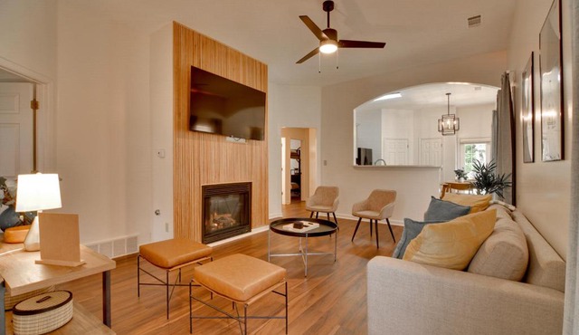 Shelby Farms Greenline Access Modern Cordova Home