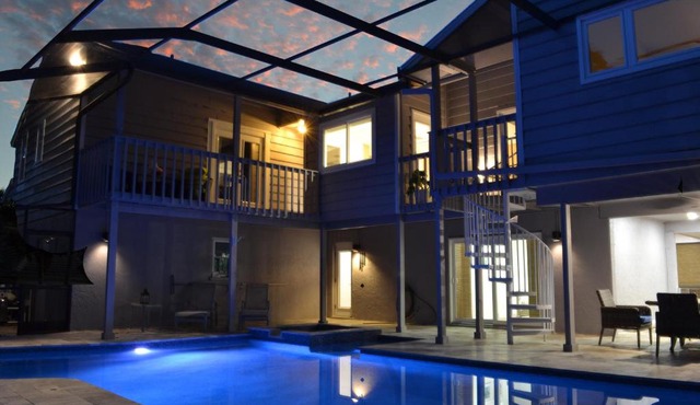 Shell Beach - The Treehouse 210