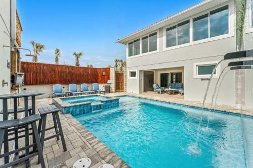 Shell Haven - Luxury Beachfront Villa on Sea Turtle Nesting Grounds - Heated Pool & Spa