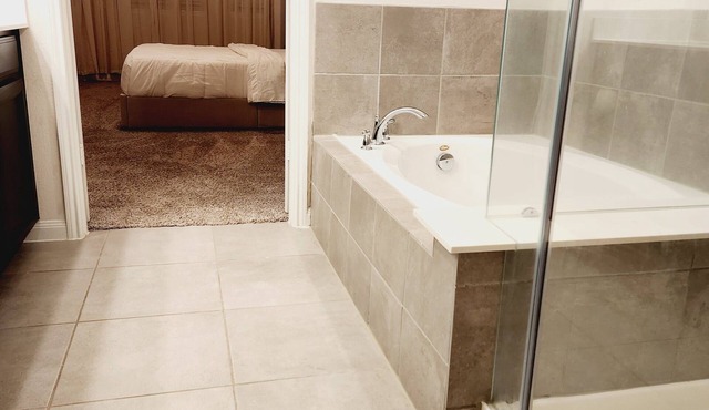 Shella Entire Modern Home near movies, shopping and fun activities.