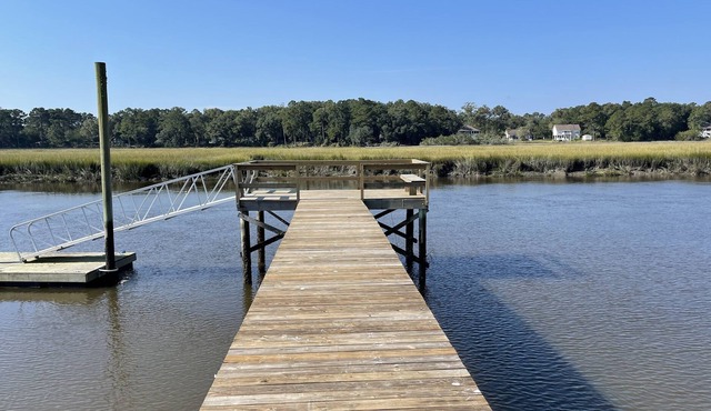 SHELLMANS BLUFF SPORTSMAN’S PARADISE