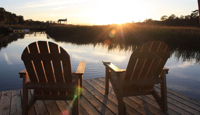 Shem Creek Paradise. Fish, Paddle, Kayak Off Your Own Covered dock with floater