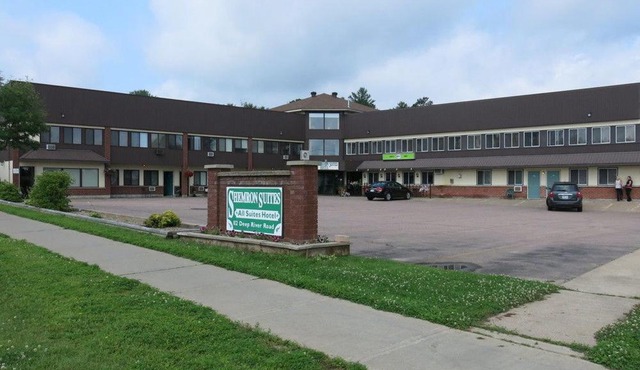 Shemron Suites Hotel
