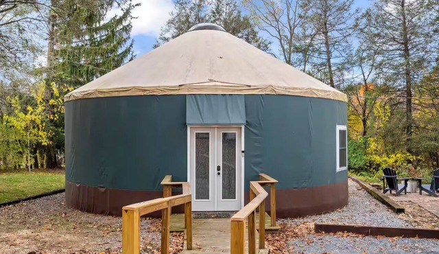 Shenandoah Valley Yurt