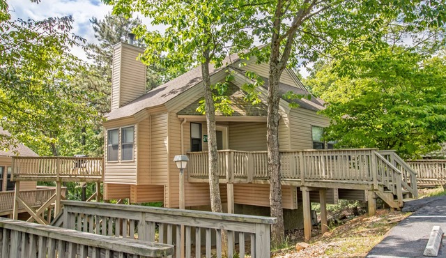 Shenandoah Villas Two Bedroom Condo