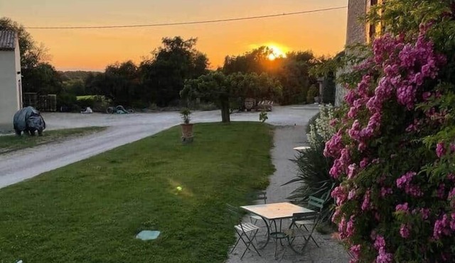 Shepherd’s Cottage – Château Barbebelle Vineyard