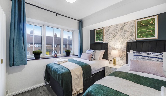 Shepherds Bush Abode