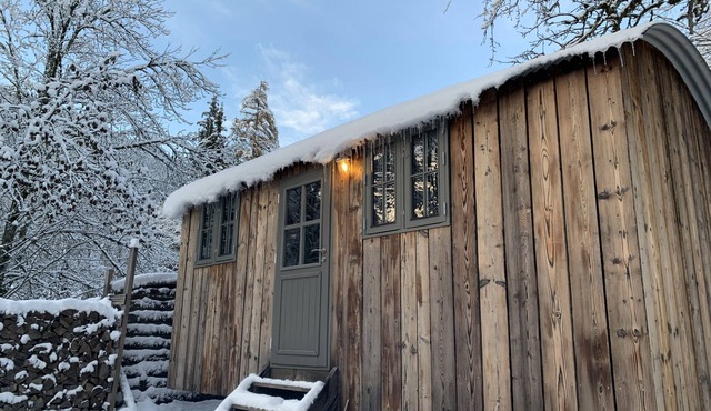 Shepherd’s Hut - Ideal for Couples - Near Morzine