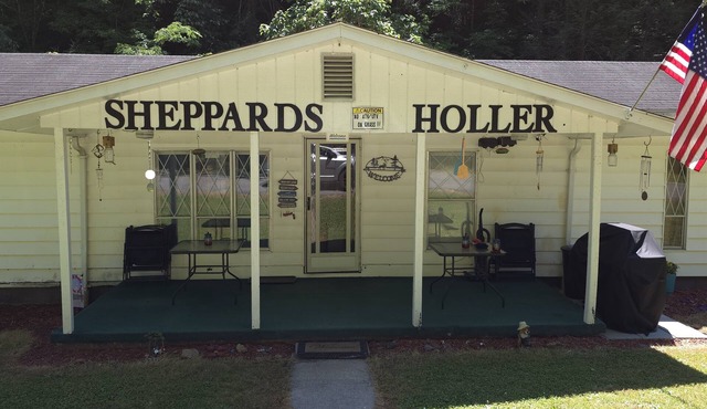 Sheppard's Holler: Your WV Adventure Home