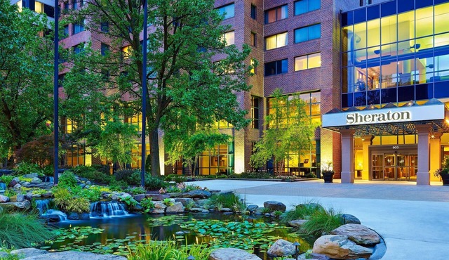 Sheraton Baltimore North Hotel