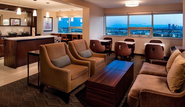 Sheraton Cavalier Calgary Hotel