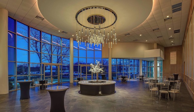 Sheraton Eatontown Hotel