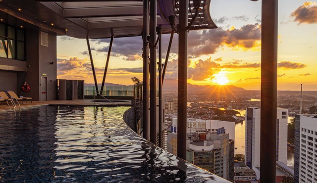 Sheraton Kuching Hotel