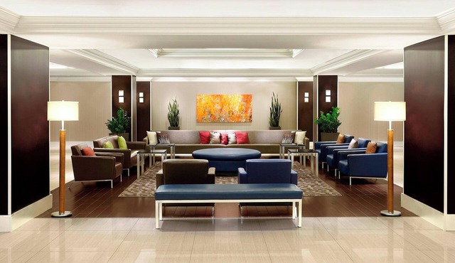 Sheraton Montreal Airport Hotel