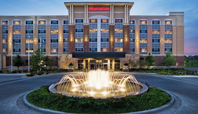 Sheraton St. Paul Woodbury Hotel