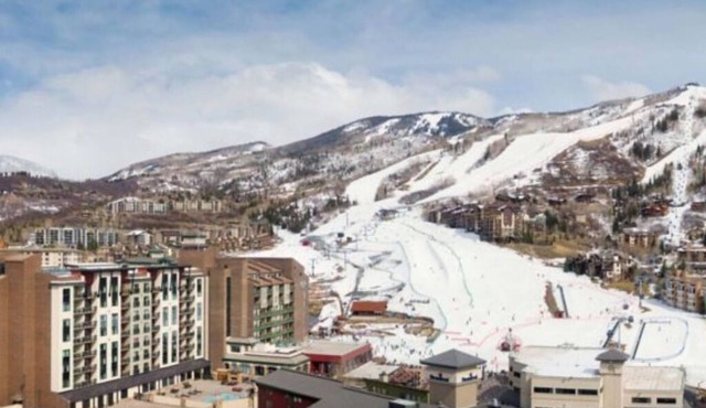 Sheraton Steamboat Resort Villa, 2 Bedroom, Hot tub, Ski In and Ski Out Villa
