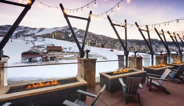 Sheraton Steamboat 2br, 2 ba. Morningside Villa SKI IN, SKI OUT. New Year's Week