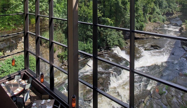 Sheraton Suites Akron Cuyahoga Falls