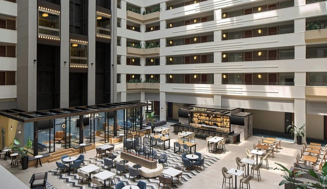 Sheraton Suites Chicago O'Hare