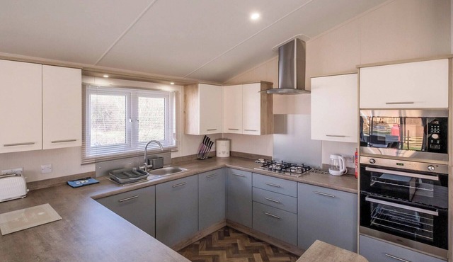 Sherwood 29 is a stunning lodge, extremely modern and perfect for the whole family.