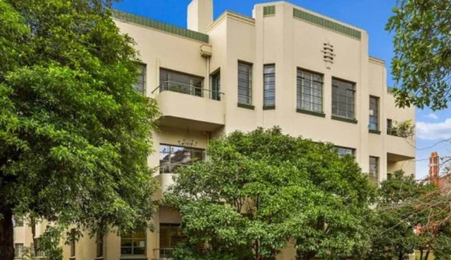 Sherwood East Melbourne 2 Units