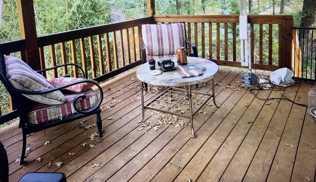 Sherwood Shores Pine Cabin