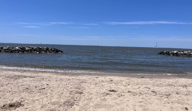SHH! A quiet family home in Rock Hall