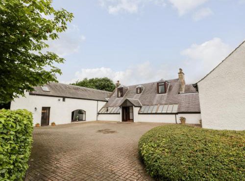 Shieldhill Farm House