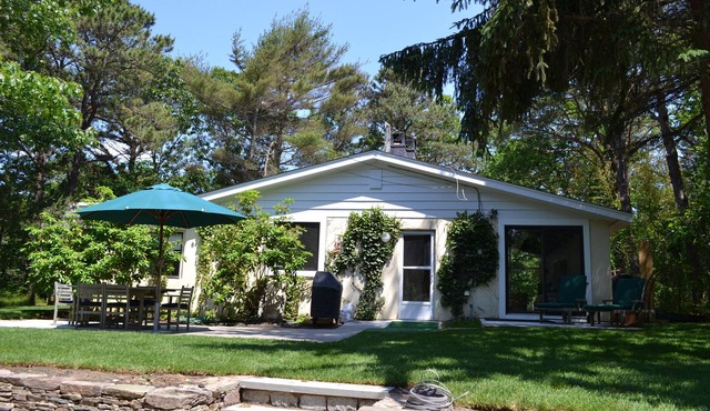 Shinnecock Hills Hideaway