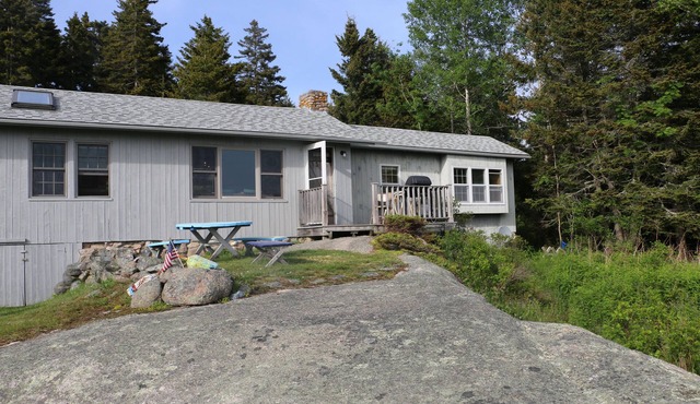 Shipshape, next door to Sand Beach in Stonington