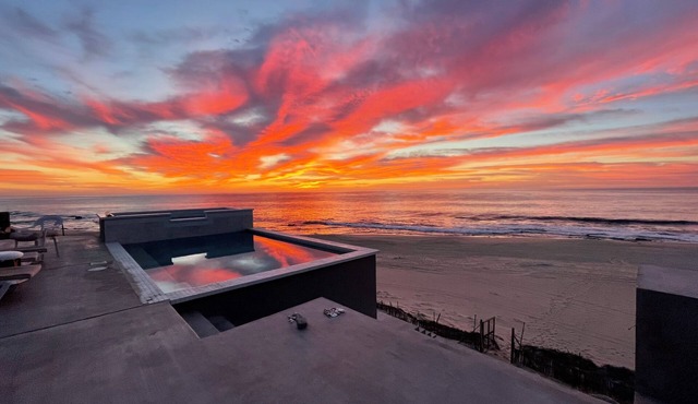 Shipwrecks East Cape, Oceanfront Casa With Pool!