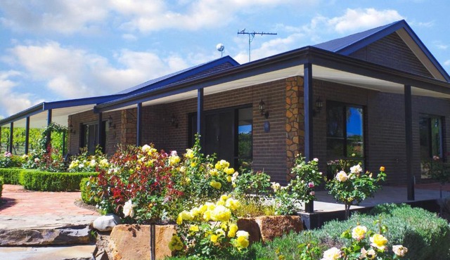 Shiraz Cottage - A Vineyard Retreat in Barossa Valley