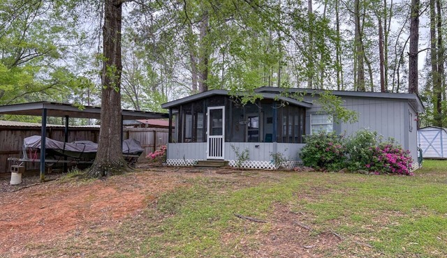 Shirley's Place on Negreet Creek