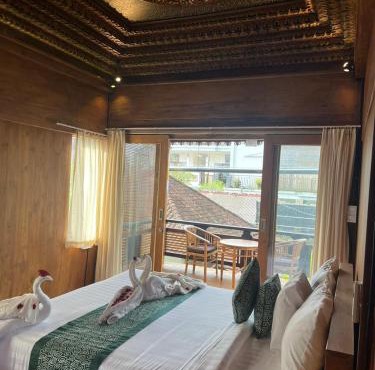 Shiva Ubud And Kundalini Reiki by EPS