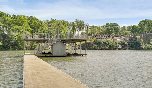 Shoals Area Oasis w/Boat Dock & Outdoor Kitchen