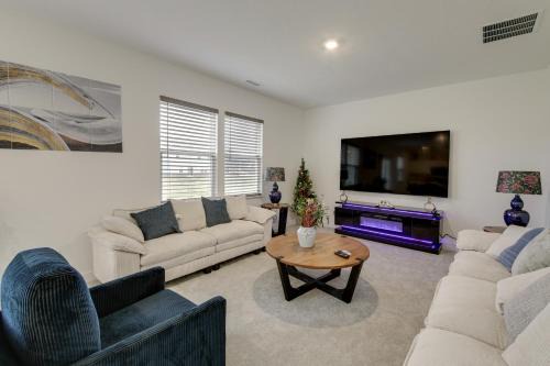 Shop, Dine and Explore Indy Area Adventure Base