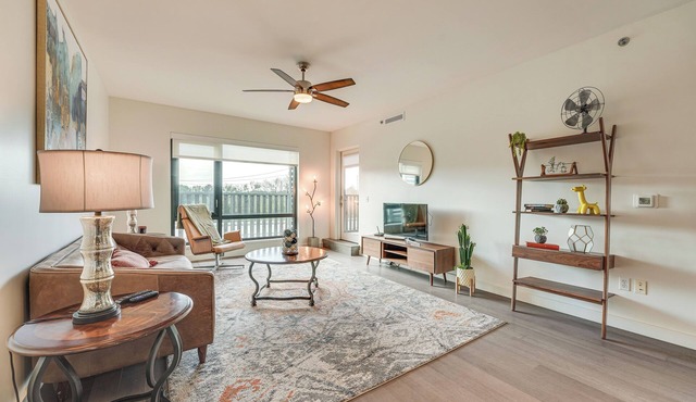 Shop, Dine & Explore: Gem 7 Mi to Dtwn Springfield