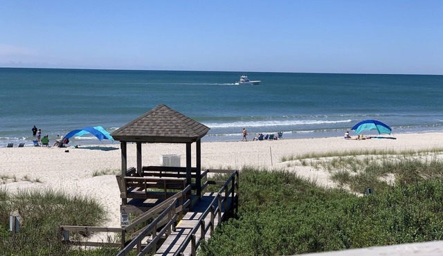 Shore Beats Work! Direct Oceanfront Atlantic Beach Paradise